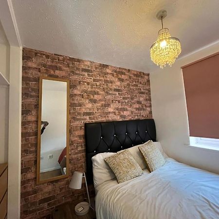 Stunning 1 Bedroom Apartment In Dagenham Zewnętrze zdjęcie